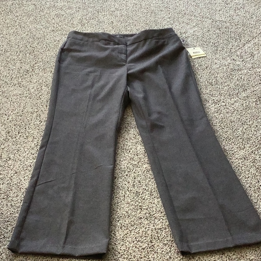 NWT Relativity Grey Wide-Leg Trousers